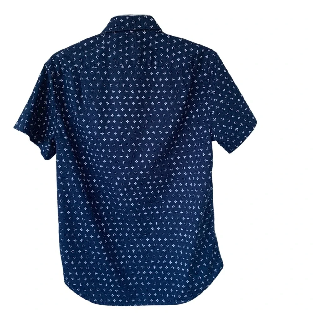 J. CREW. Blue short‎ sleeve shirt w/ anchor print all over. Size S. Flex …